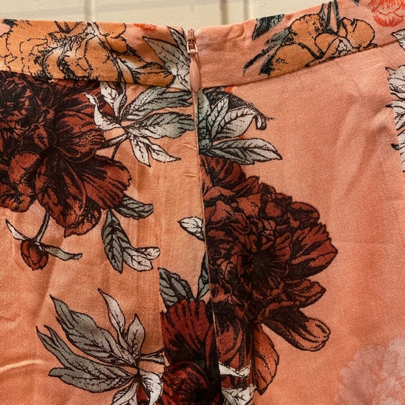 BB Dakota Isabelle Ruffle Hem Pants- NWT - Picture 10 of 11